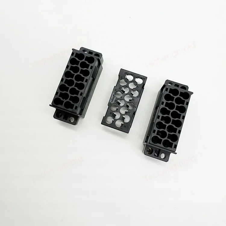 特诚科技PBT精密注塑件实拍 6